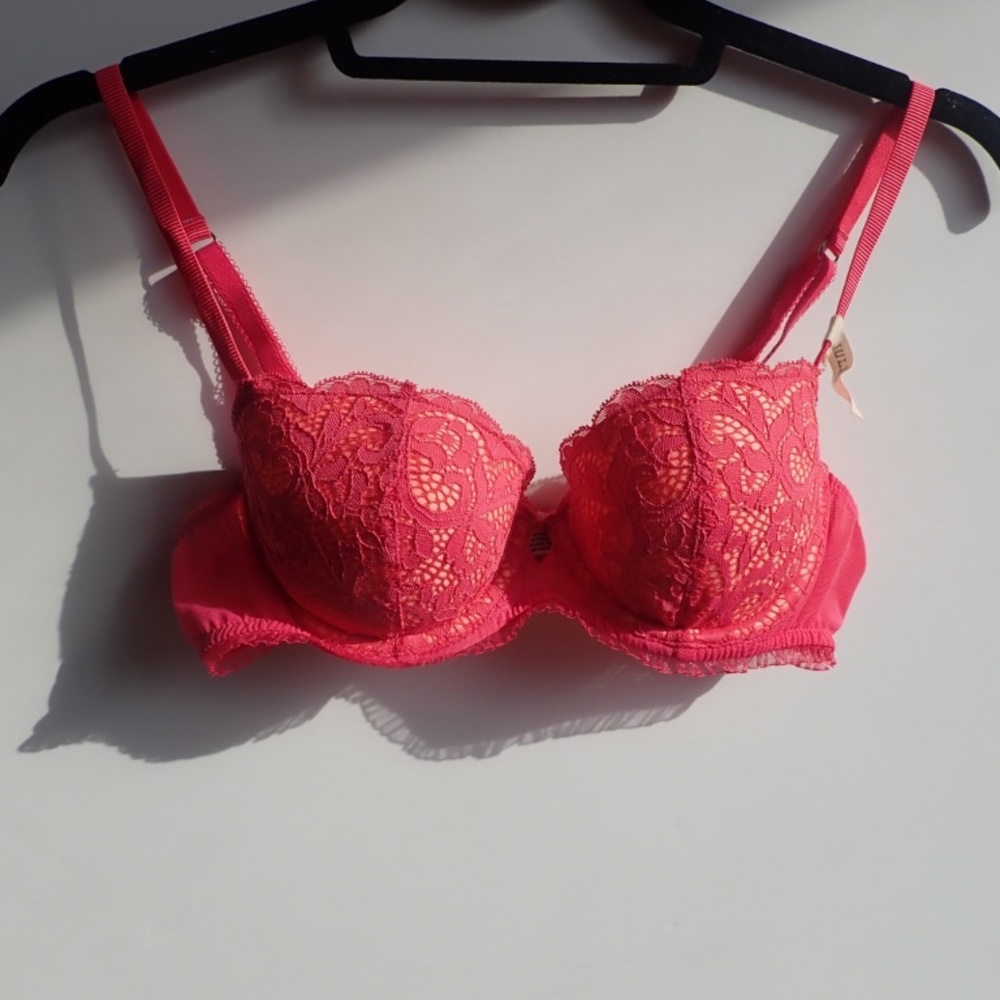 Aerie 34B NWOT Juliet Bra Pink Red Lace Pushup Hot